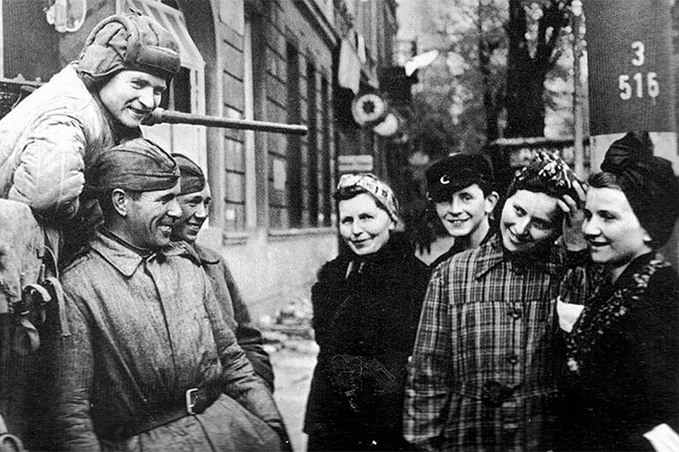 Эротика на чб фото
