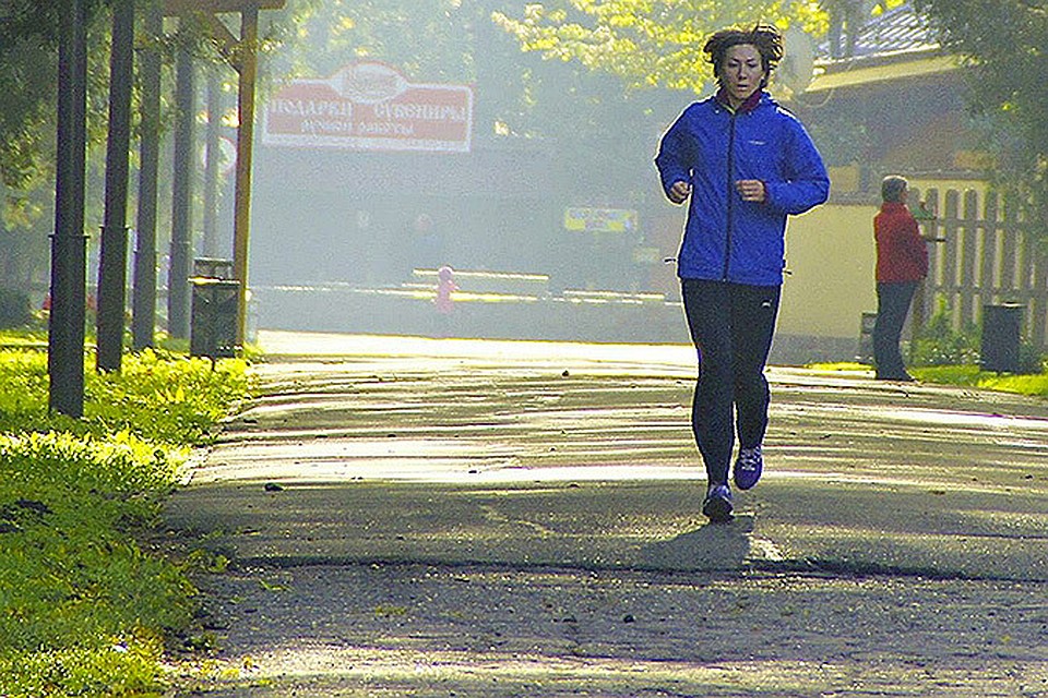 Весна так и манит в парк. Кажется, надел кроссовки, пробежался и лишние кило сами отпали... Но не все так просто...