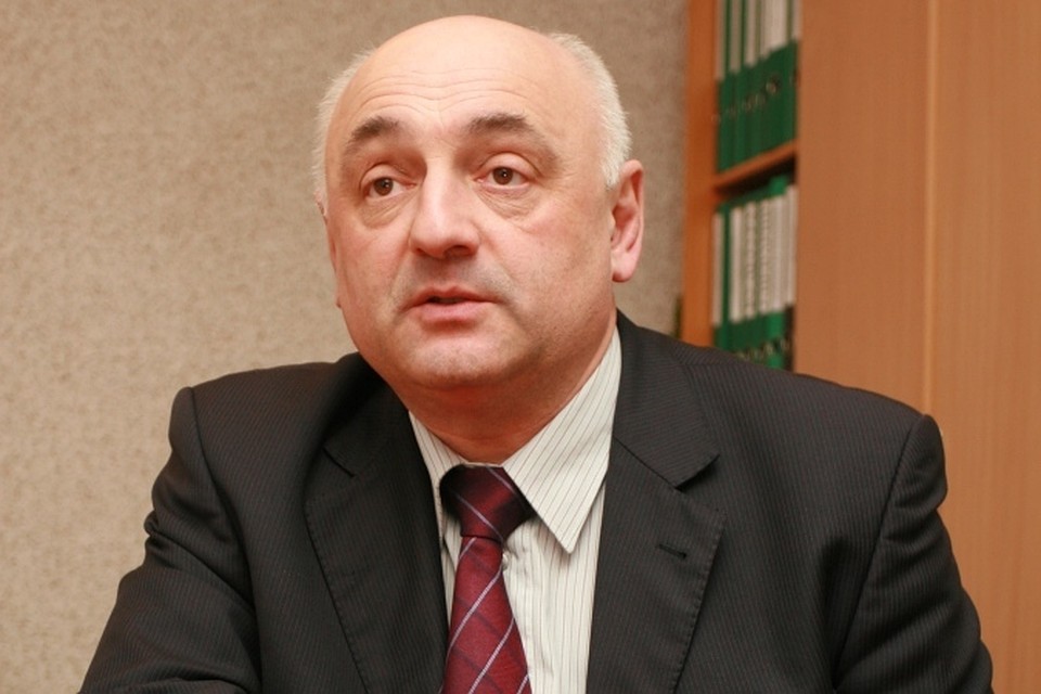После окончания военной службы Игорь Барсков руководил Гвардейском.