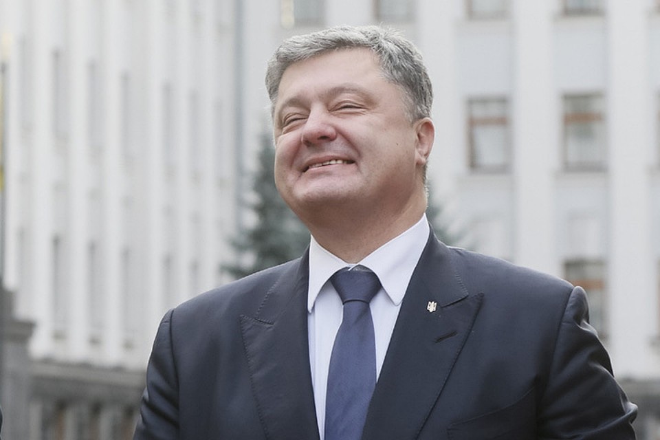 Порошенко разместил на своей страничке в Твиттер очень замысловатый пост