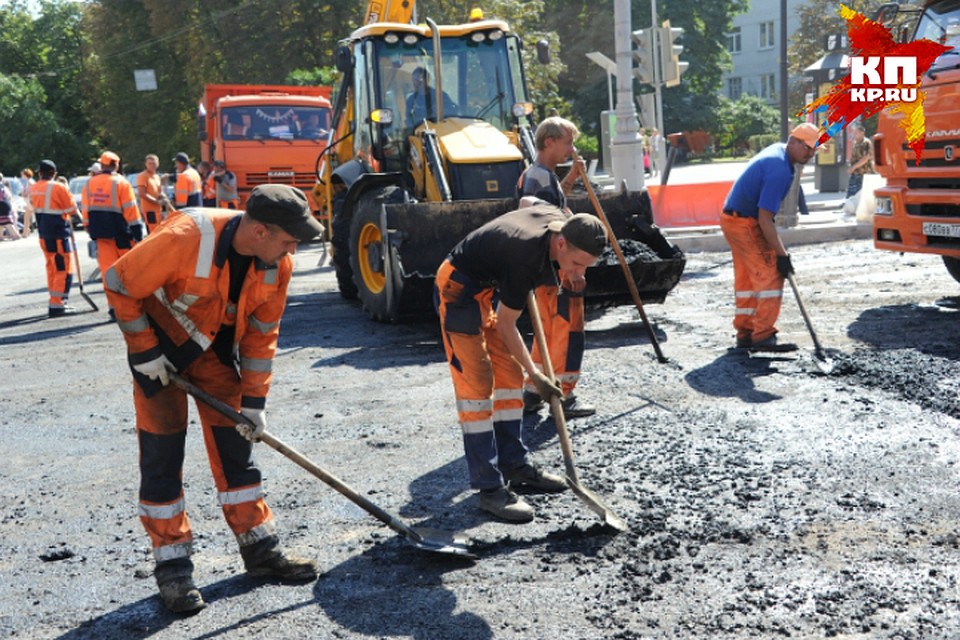 Дорожники не стали дожидаться хорошей погоды