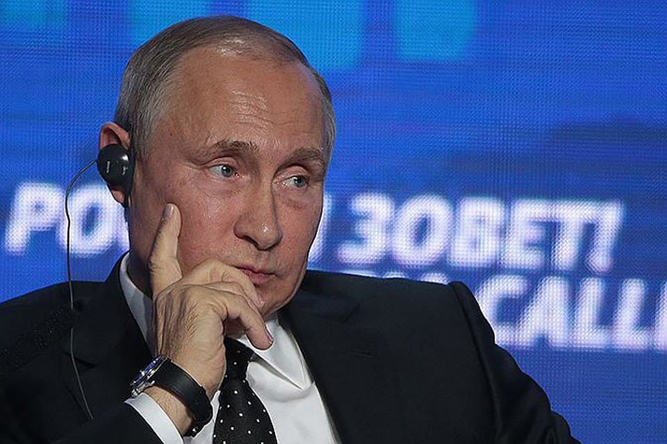 Президент заметил, что еще совсем недавно в Вашингтоне уверяли, что с Россией и говорить не о чем, а сейчас уже она виновата совершенно во всем. Фото: Михаил Метцель/ТАСС