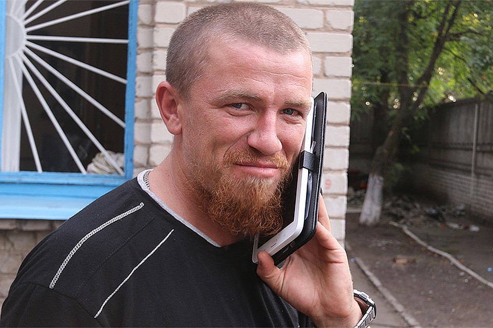 Церемония прощания с Арсением Павловым пройдет в среду в Донецком государственном академическом театре оперы и балета им. А. Соловьяненко.