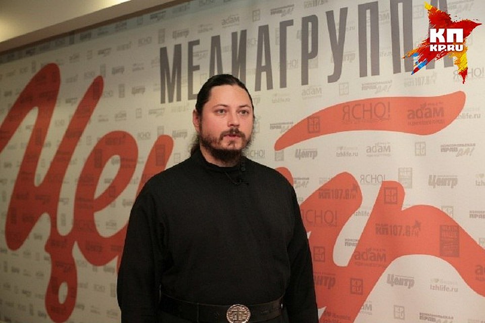 Иеромонах Фотий: "Я вижу насколько эта богемная жизнь полна актерства, лицемерия, мишуры и напыщенности"