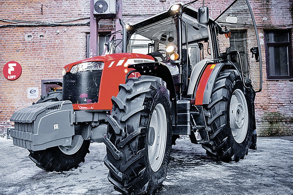 В феврале 2017 года планируется серийная сборка тракторов Massey Ferguson 6-й серии. Фото: Русские машины