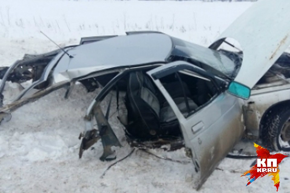 Один человек погиб и четыре пострадали в аварии на трассе в Удмуртии