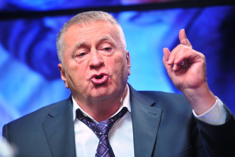 Лидер партии ЛДПР Владимир Жириновский предлагает ввести ссылку на срок до пяти лет в качестве уголовного наказания для стритрейсеров