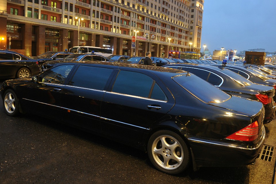 Замы региональных министров лишатся служебных авто.