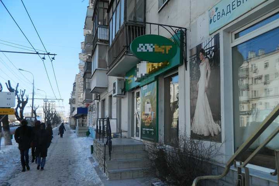 Привести в порядок все вывески должны до первого мая 2017-го.