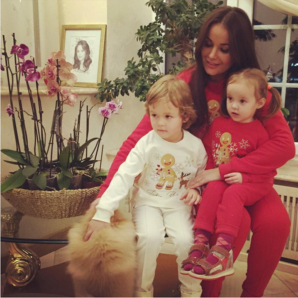 2-летняя Лиза очень похожа на своего отца, заметили поклонники. Фото: Instagram.com