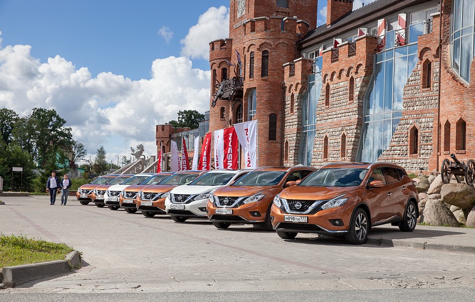Фото Nissan