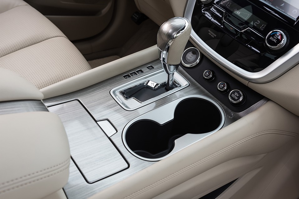 Nissan Murano оснащен вариатором X-Tronic, в котором значительно снижено внутреннее трение, а также, по сравнению с предыдущим CVT, ощутимо расширен диапазон передаточных чисел. Фото Nissan