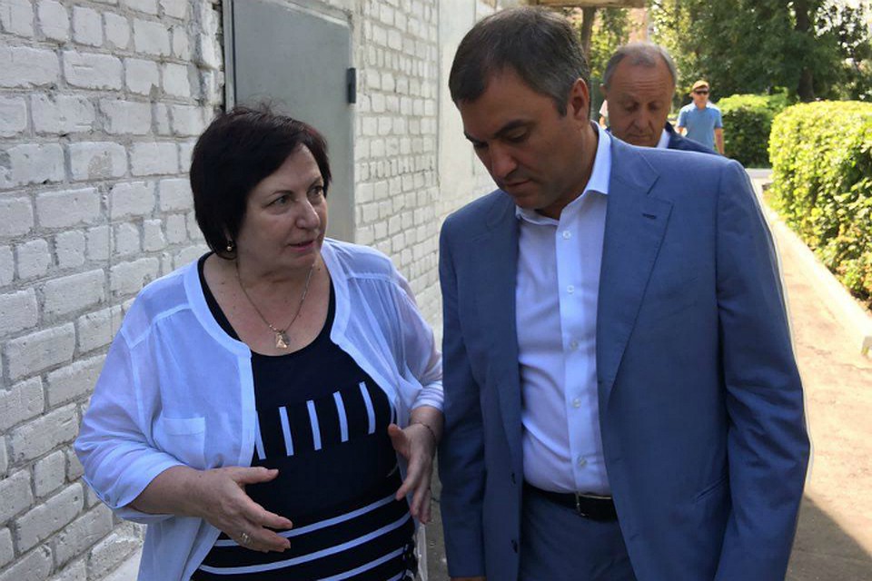 Директор рассказала, что школа скоро отметит вековой юбилей.