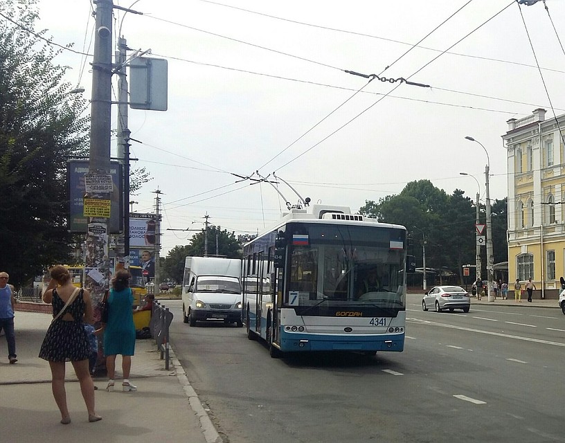 Симферополь получит 17 новеньких троллейбусов на автономном ходу и 44 низкополых. Фото: Анастасия КУРДЮКОВА
