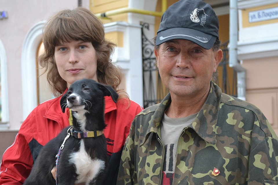 Инна Родионова много лет стоит на Покровке и собирает деньги якобы на корм животным. Фото: СОЦСЕТИ