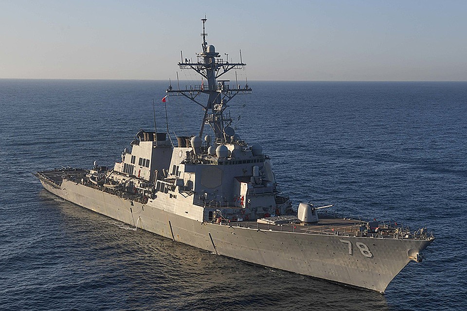 Эсминец "Porter", один из кораблей ВМФ США, совершивший пуски ракет по Сирии. Фото: REUTERS