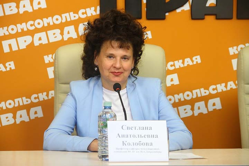 Профессор кафедры международных отношений НГЛУ Светлана Колобова.