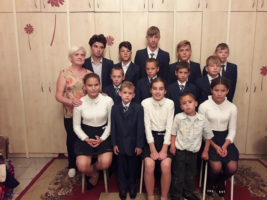 В семье воспитывается 16 школьников. Фото: страница в "Одноклассниках" Татьяны Сорокиной.