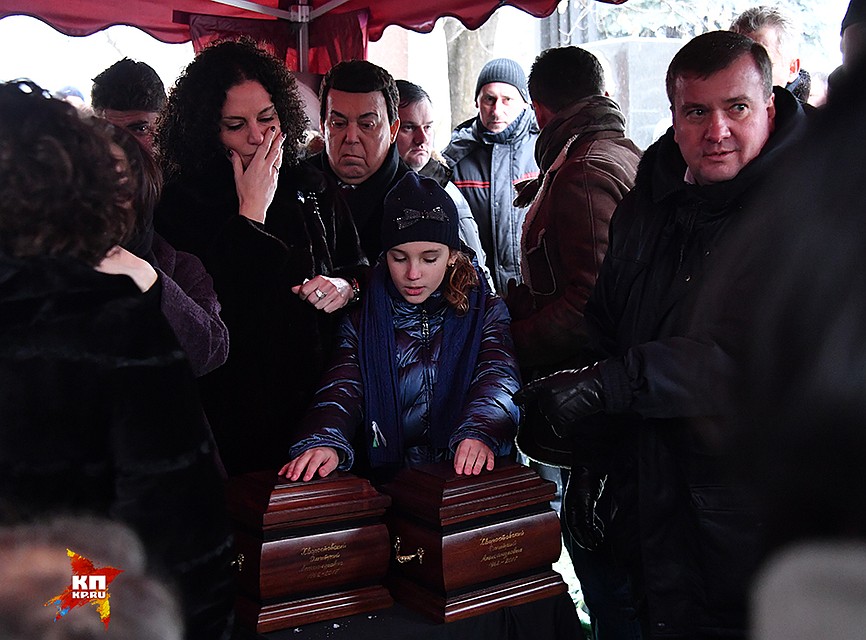 На Новодевичьем кладбище похоронили выдающегося оперного певца Фото: Евгения ГУСЕВА