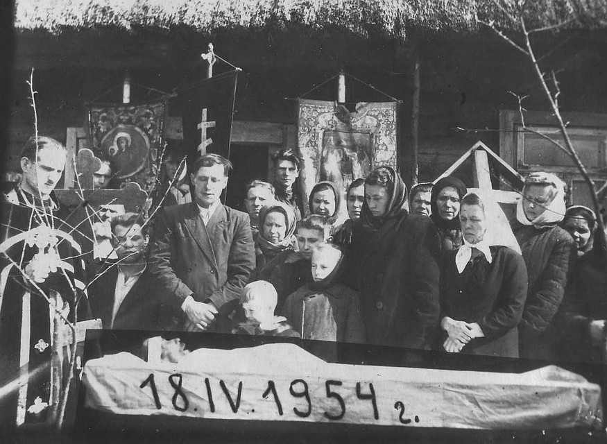 Белорусы всегда фотографировали своих усопших и рассылали снимки родне. Фото: Коллекция Ивана Чайчица