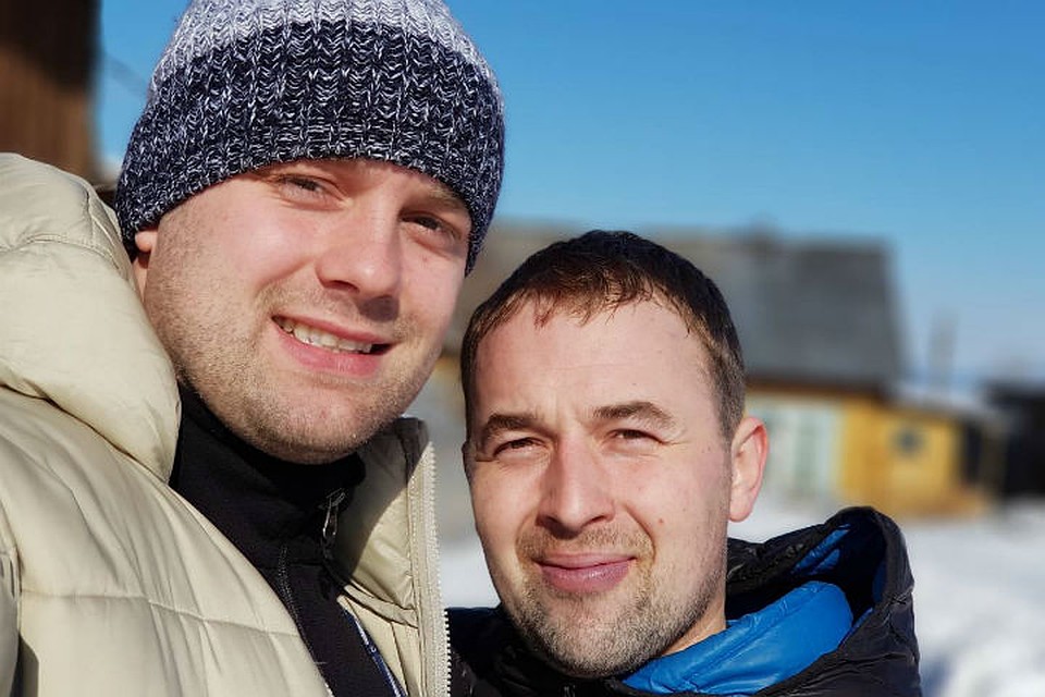 Семен с другом детства Владимиром. Фото: предоставлено Семеном Павличенко.