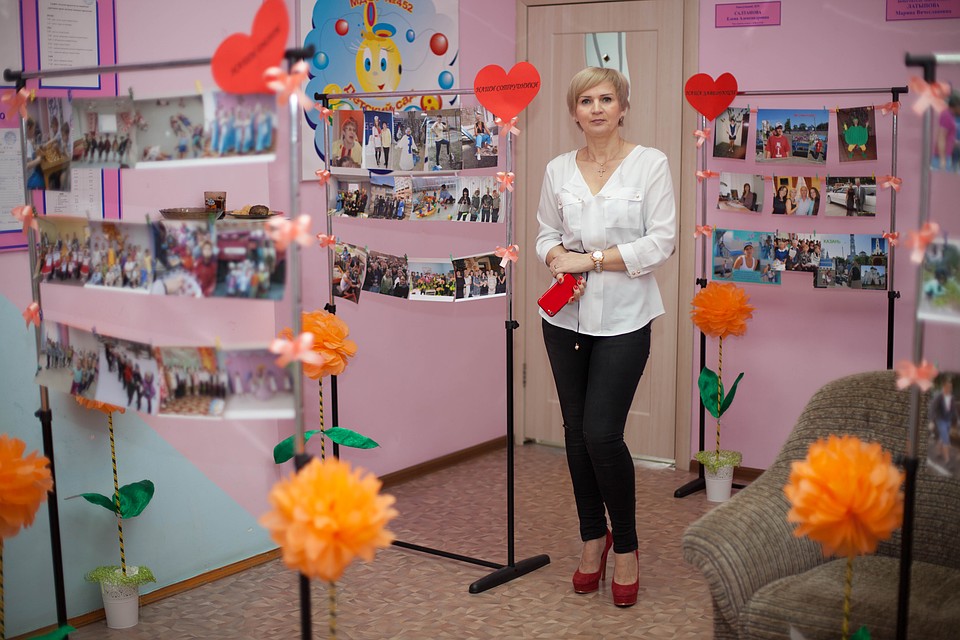 Заведующая ДОУ № 452 Елена Салтанова: "Этот детский сад – наш маленький уютный дом" Фото: Валерия КАДЫШЕВА