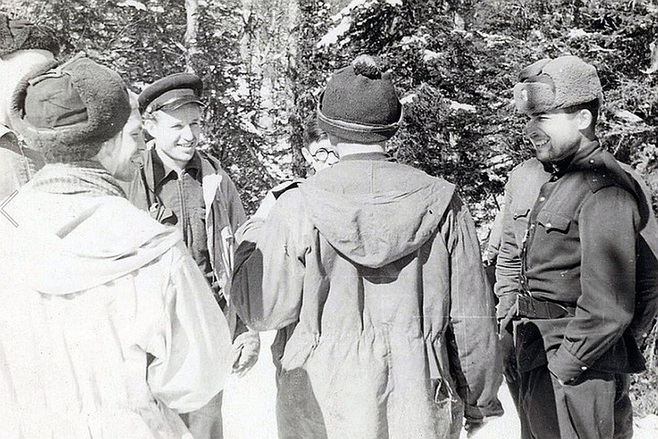 Пропавших туристов искали студенты УПИ и военные. ФОТО из архива фонда памяти группы Дятлова