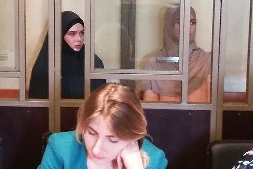 Эти девушки готовили взрыв в торговом центре Ростова-на-Дону Фото: Ирина ПОТЕРЯ