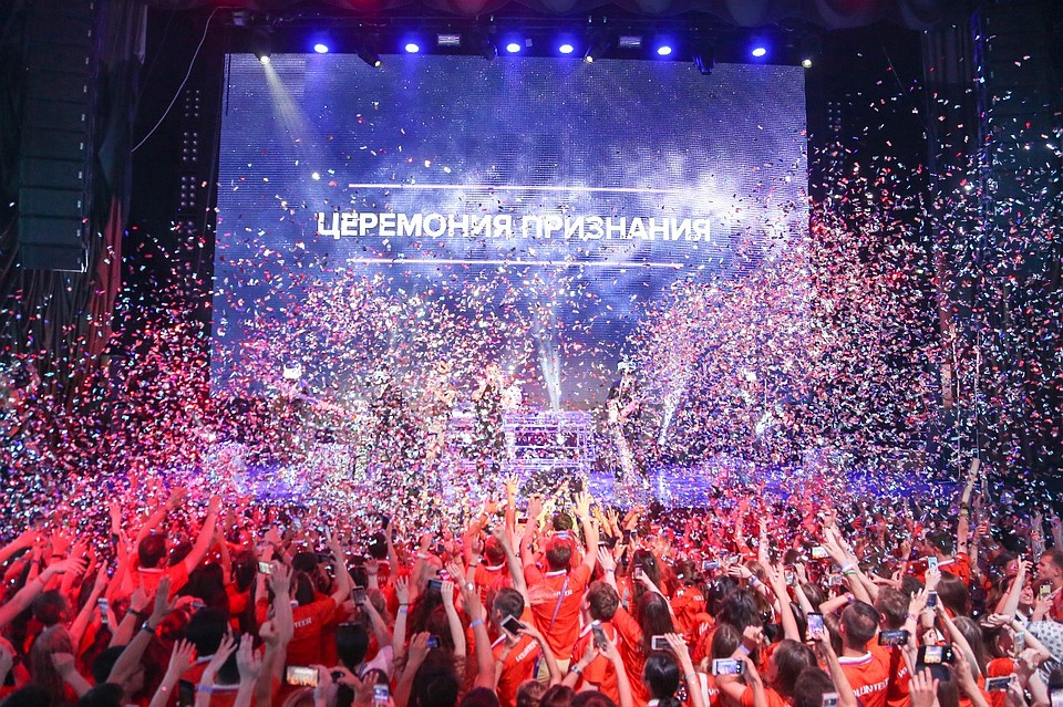 Этот чемпионат стал настоящим праздником для тысяч волонтеров Фото: Ресурсный центр "Мосволонтер"