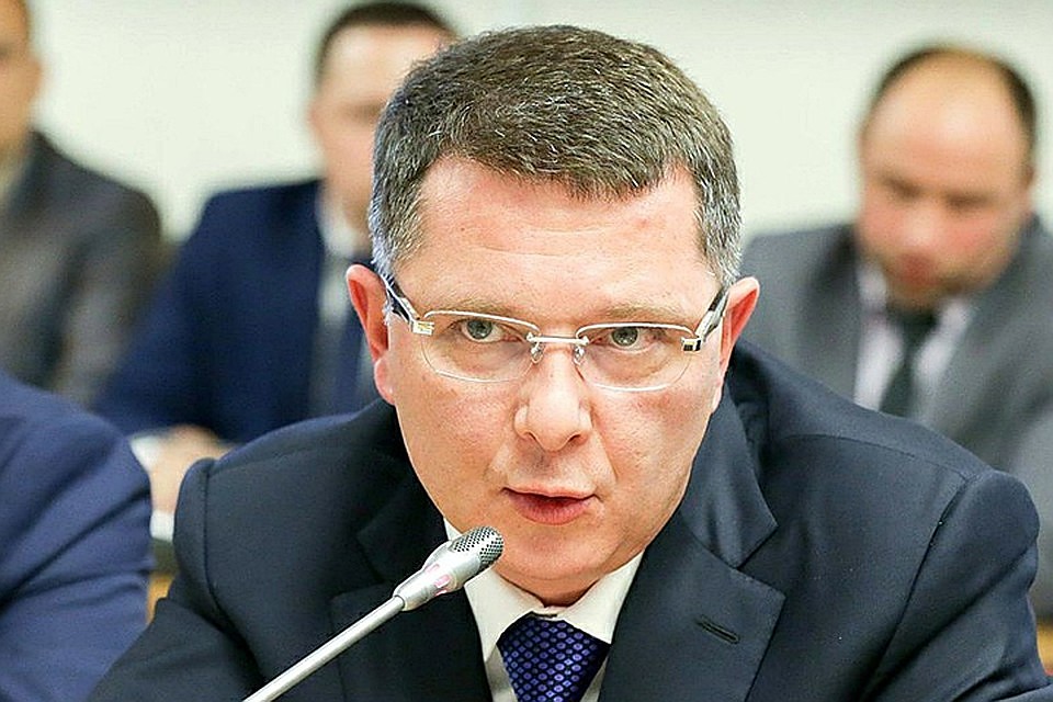 Депутат Жигарев недавно попался с любовницей. Скандал прогремел на всю страну Фото: GLOBAL LOOK PRESS