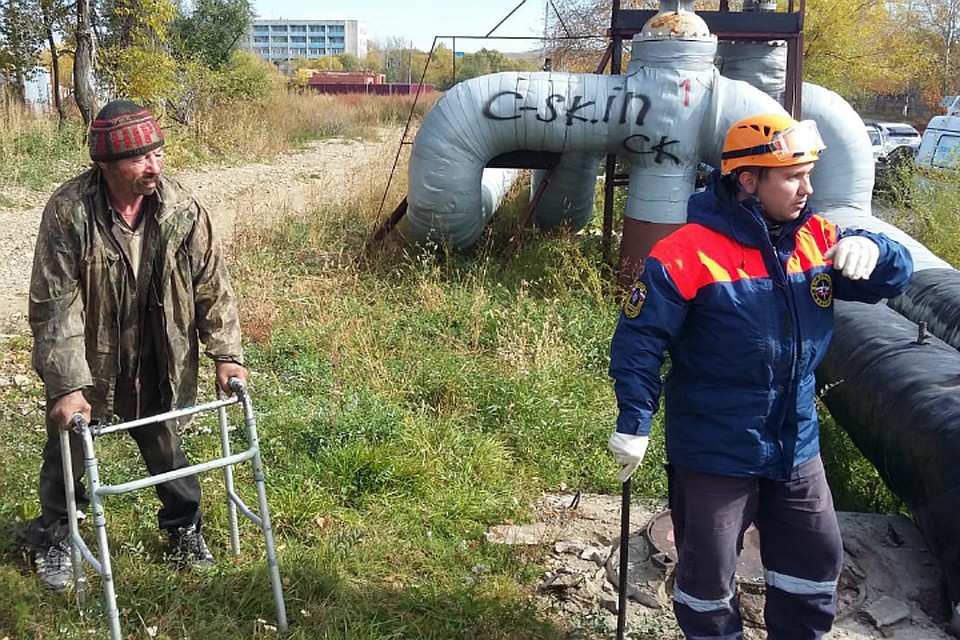 В Комсомольске-на-Амуре пожилой мужчина два дня ждал помощи в колодце Фото: ДВРПСО МЧС России
