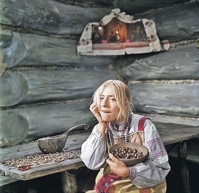 Инна Чурикова так хотела сниматься в роли Марфушеньки в фильме-сказке «Морозко» Александра Роу, что не щадила зубов. Фото: GLOBAL LOOK PRESS