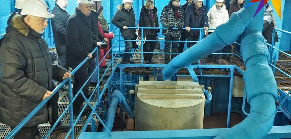 Отсек с опреснителями воды и запасными генераторами энергии. Фото: Виктор КОСТРОВ