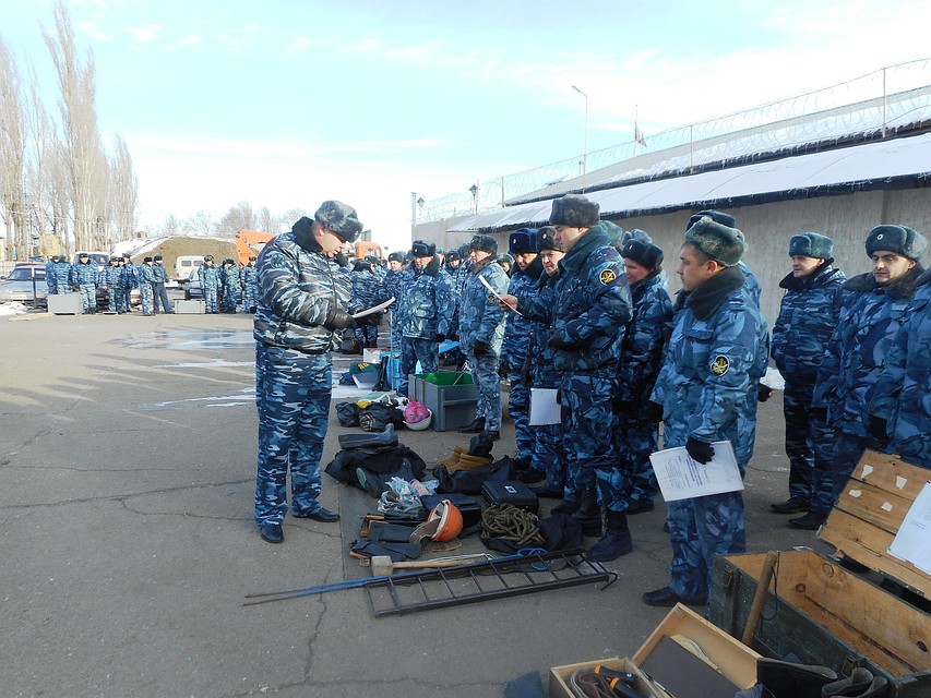 Сотрудников ГУФСИН по Ростовской области оснастили переносными портативными видеорегистраторами. Фото: пресс-служба ГУФСИН по РО