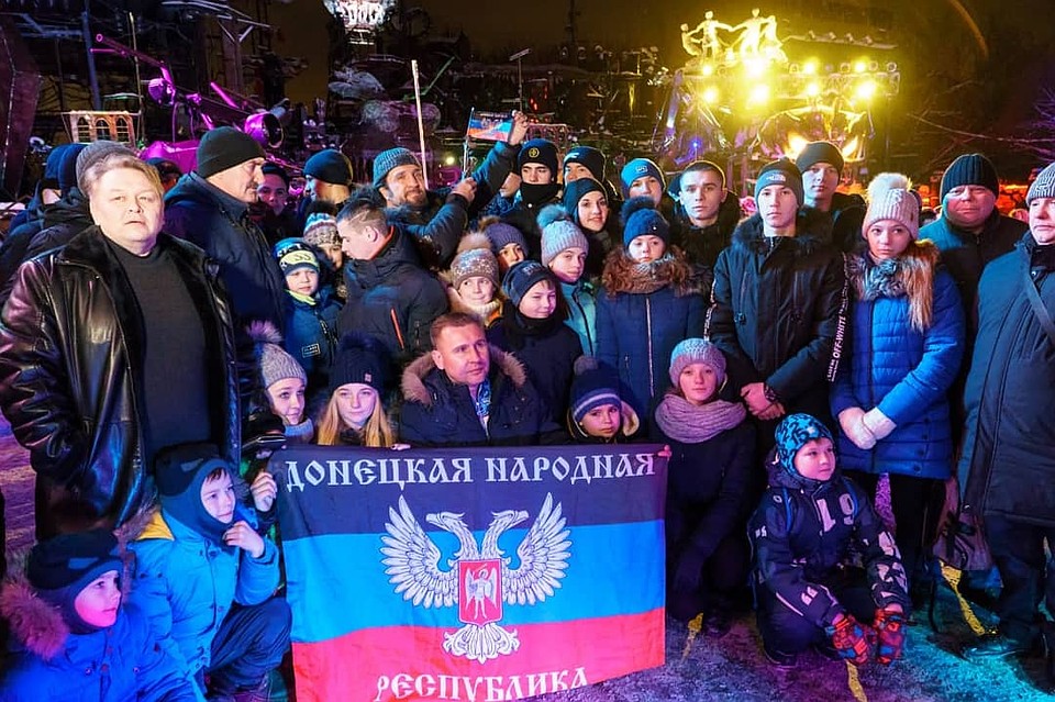 На байк-елку по традиции пригласили детей с Донбасса. Фото: пресс-служба "Ночных волков"
