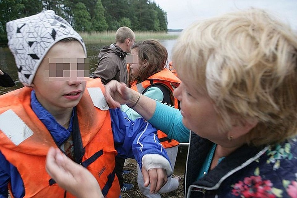 Дети пытались сообщить о бедствии, но их проигнорировали. Фото: Игорь Подгорный/ТАСС