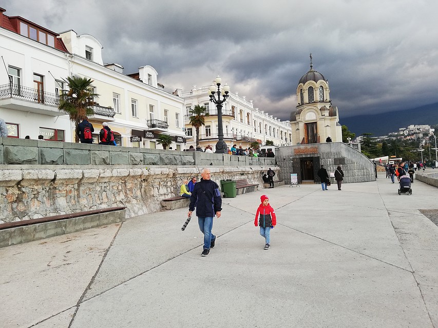 В этом году в Крыму ждут 7 миллионов туристов. Фото: Анастасия КУРДЮКОВА