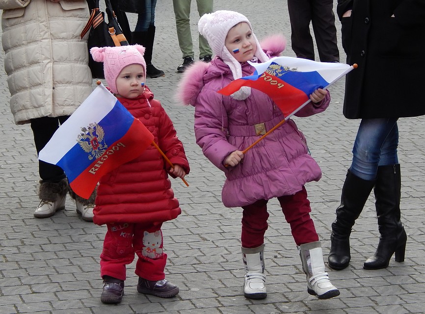 Развлекательная программа рассчитана не только на взрослых, но и на деток. Фото: Дмитрий МЕТЁЛКИН
