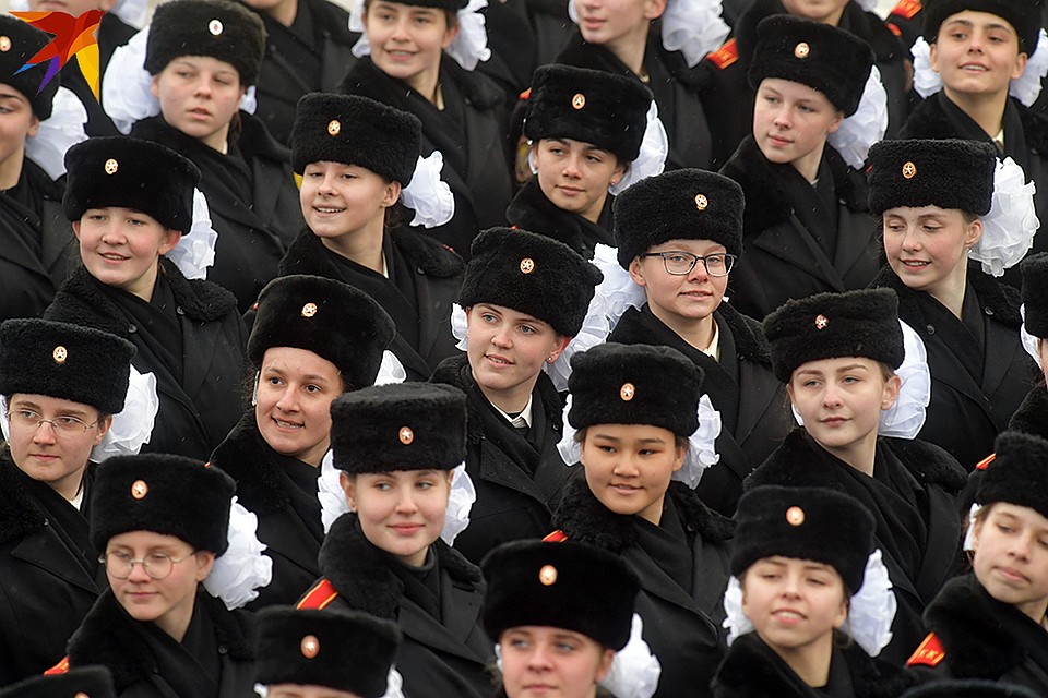 Парадный расчёт кадетского корпуса Фото: Владимир ВЕЛЕНГУРИН