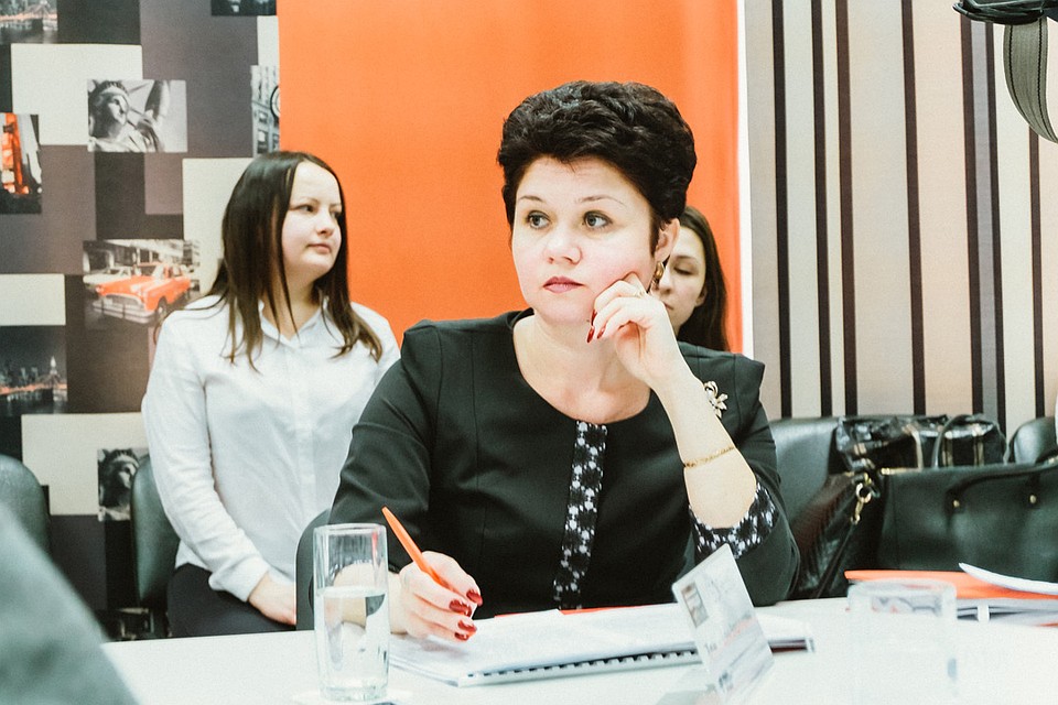 Елена Владимировна Волченко, консультант отдела мониторинга потребительских товаров управления по регулированию потребительского рынка и сферы услуг министерства промышленности, торговли и развития предпринимательства Новосибирской области. Фото: Даба ДАБАЕВ