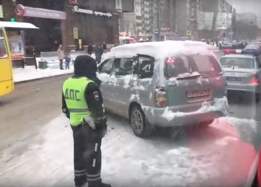 Авария в центре Екатеринбурга на перекрестке Белинского - Щорса. Фото: соцсети