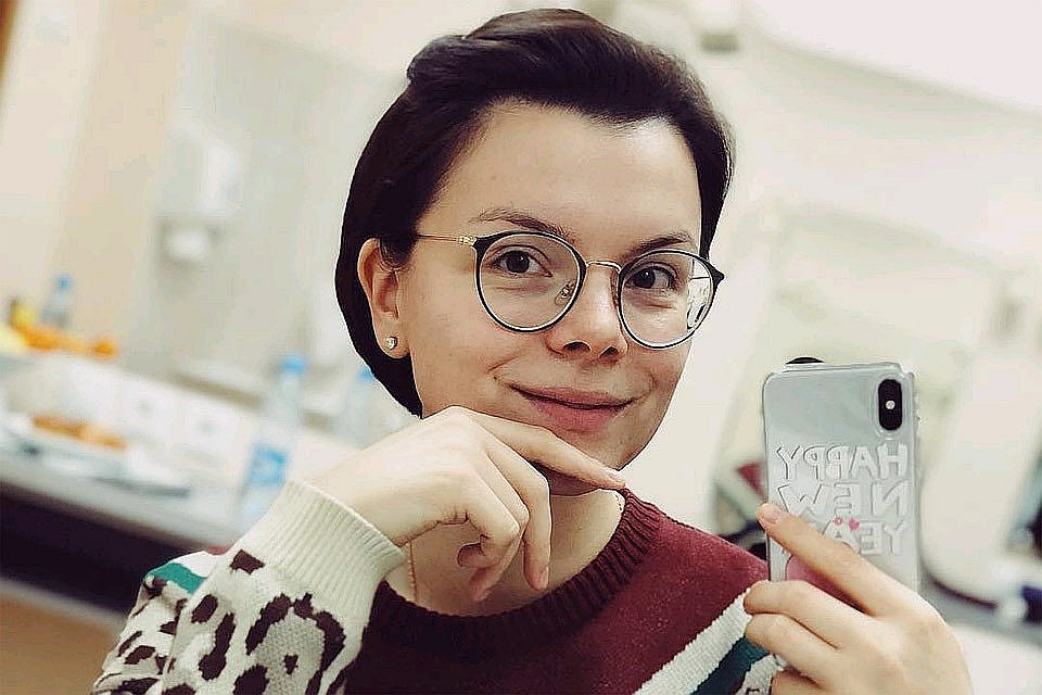Причиной развода пары юмористов Евгения Петросяна и Елены Степаненко в прессе называют его помощницу Татьяну Брухунову Фото: Личная страничка героя публикации в соцсети