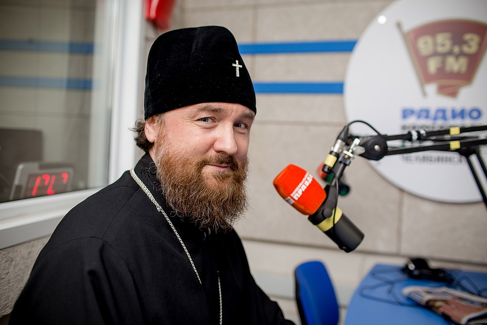 Митрополит Григорий на радио «Комсомольская правда». Фото: Андрей АБРАМОВ