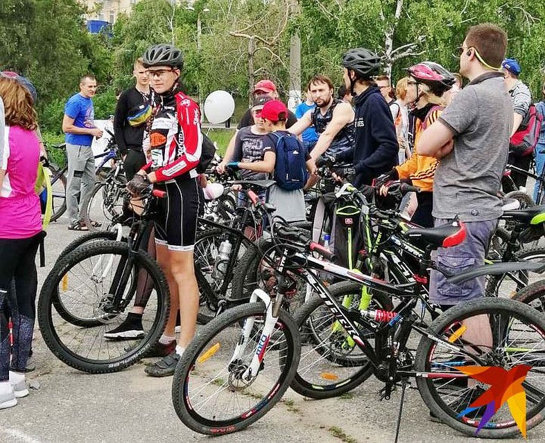 В велопараде приняли участие и спортсмены, и любители. Фото: Екатерина СИМОХИНА