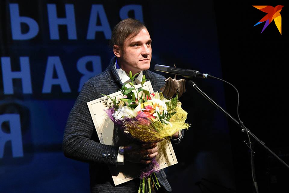 Несколько лет назад Иван, тогда служивший в Могилевском областном драмтеатре, стал лауреатом Национальной театральной премии. Фото: Сергей ТРЕФИЛОВ