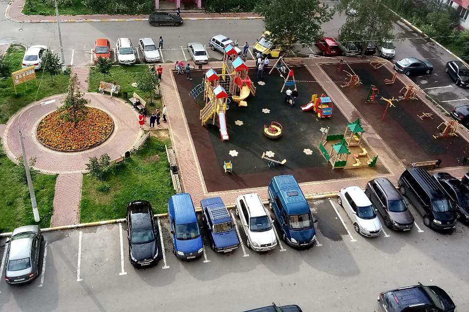 Убийство произошло на этой детской площадке в Раменском.