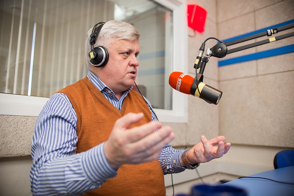 Андрей Косилов на радио "Комсомольская правда". Фото: Валерий ЗВОНАРЕВ