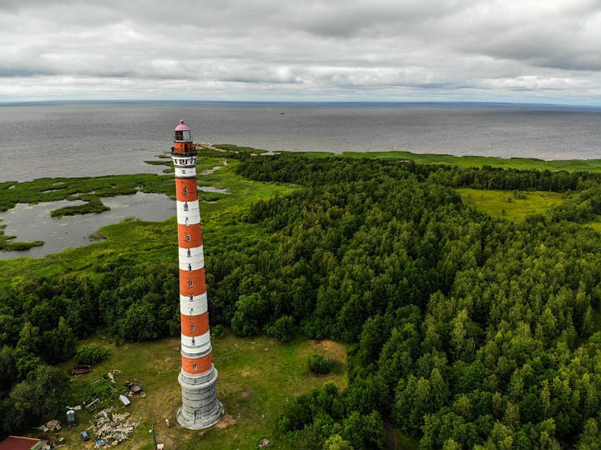 Самый высокий озерный маяк в мире! Фото: Илья КРУШЕВСКИЙ