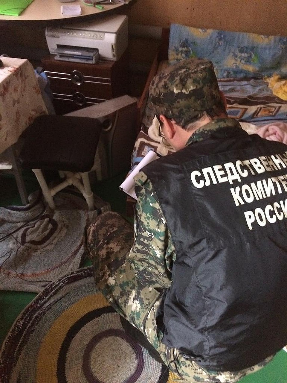 Следователи на месте преступления. Фото: СУ СКР по Свердловской области