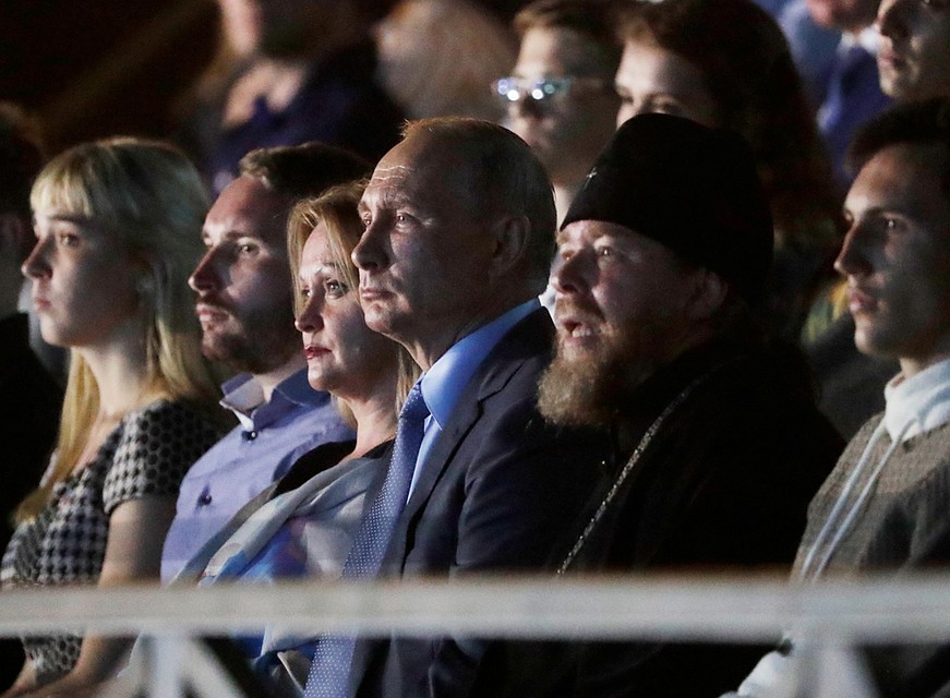 Президент побывал на спектакле на исторической сцене Херсонеса Фото: REUTERS